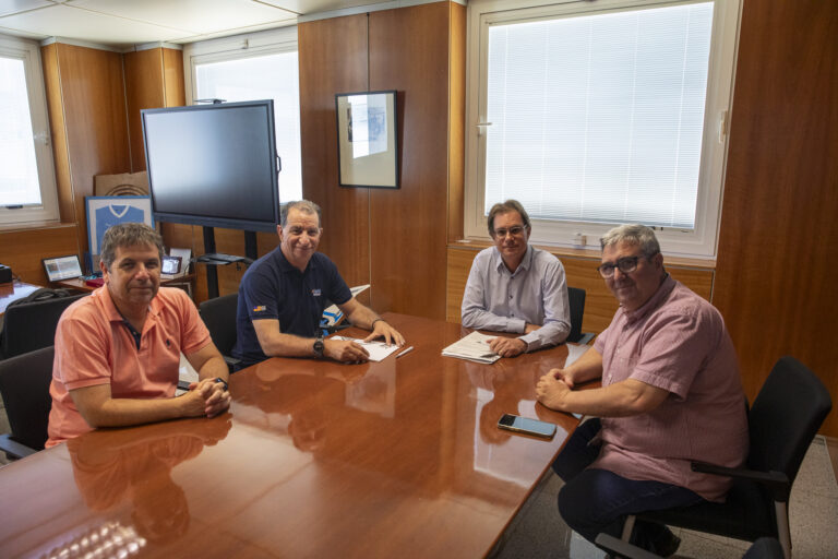 Impulsamos el motociclismo base en Eivissa con 19 motos eléctricas