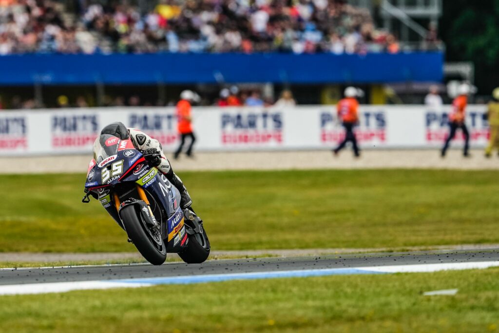 Diego Pérez Zuasti en su debut en MotoE durante el Gran Premio de los Países Bajos 2025