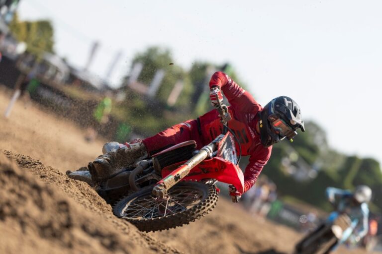 Elías Escandell suma siete puntos en el Europeo de Motocross tras remontar en Lommel