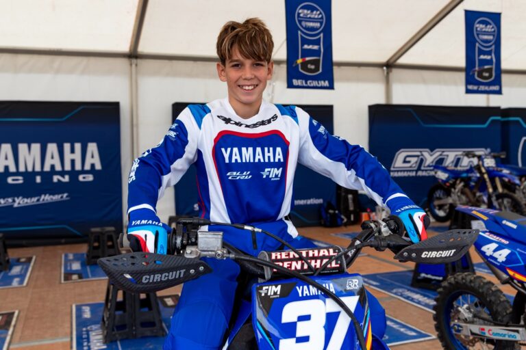 Hugo Blascos, sexto en la Superfinal Europea de la Yamaha bLU cRU Cup en Ernée